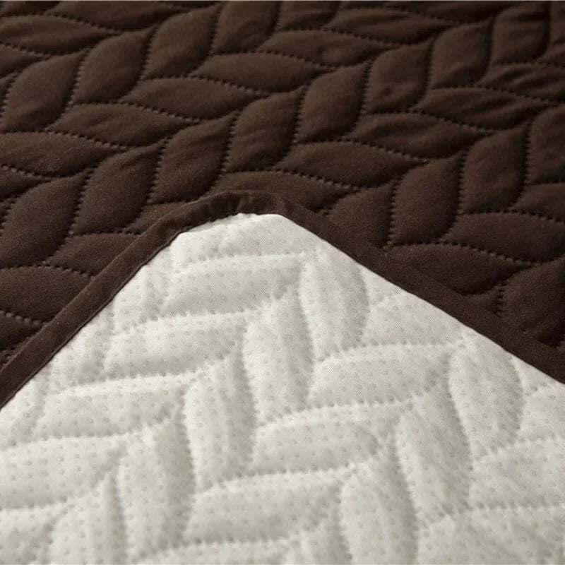Water Repellent Pet Sleeping Mat & Furniture Protector