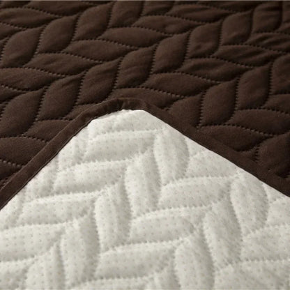 Water Repellent Pet Sleeping Mat &amp; Furniture Protector